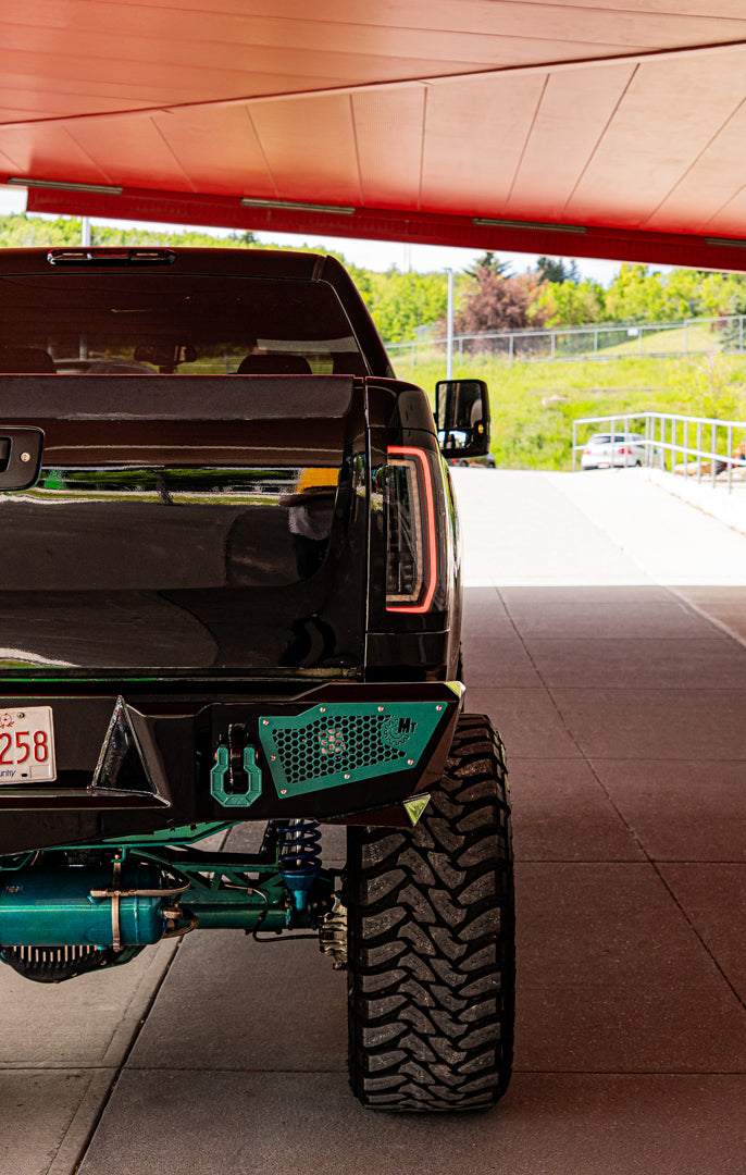07-13 GMC Sierra Full size C-Bar Tail Lights