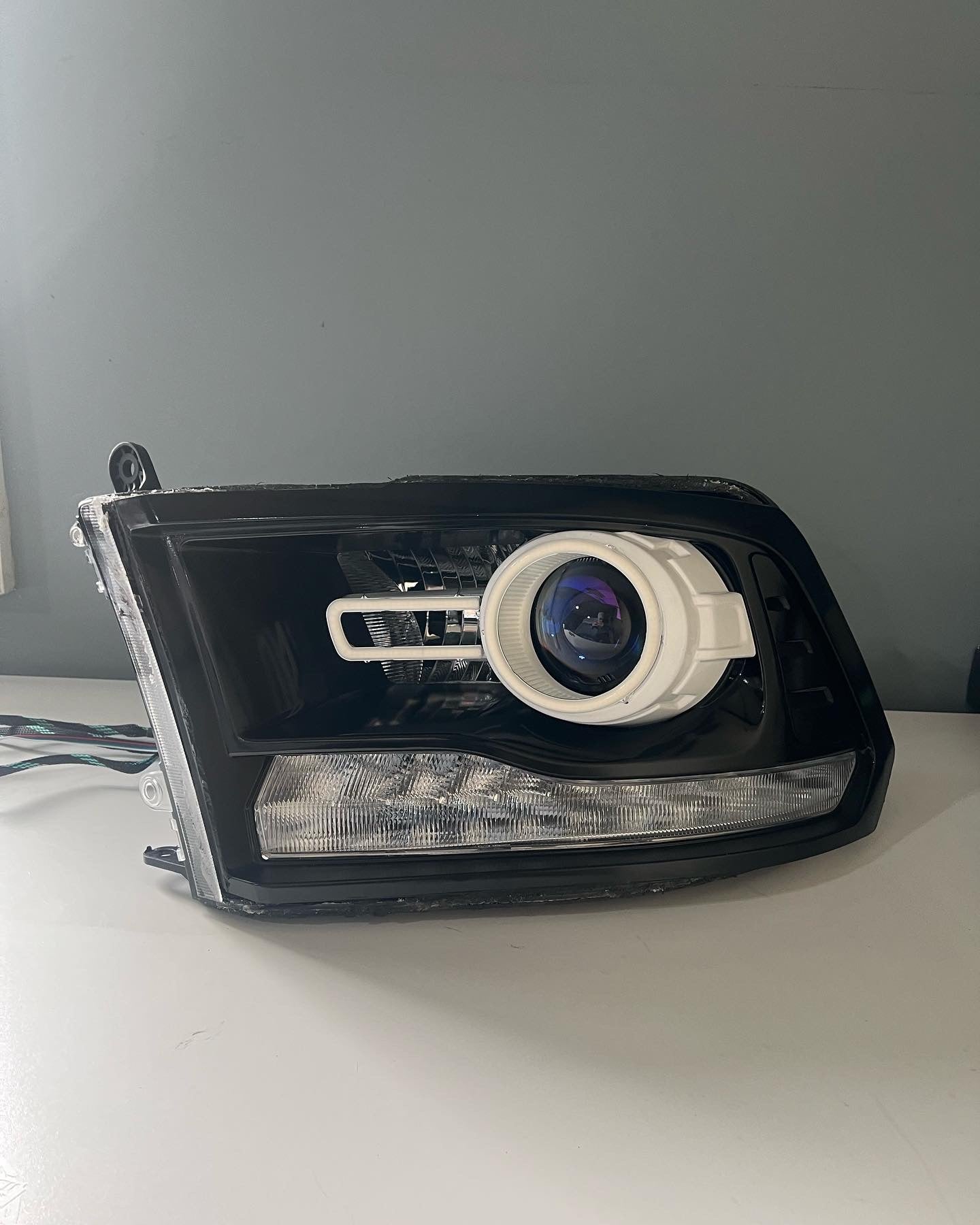 2009+ Dodge RAM OEM Headlights