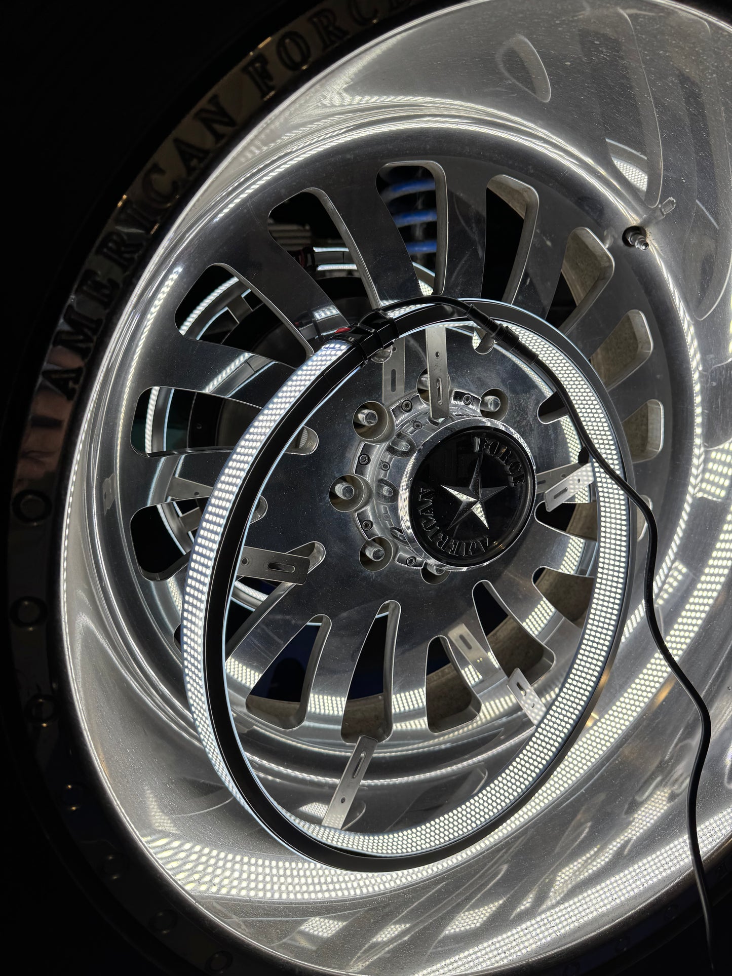 10 Row Pure White 17" LED Wheel Lights