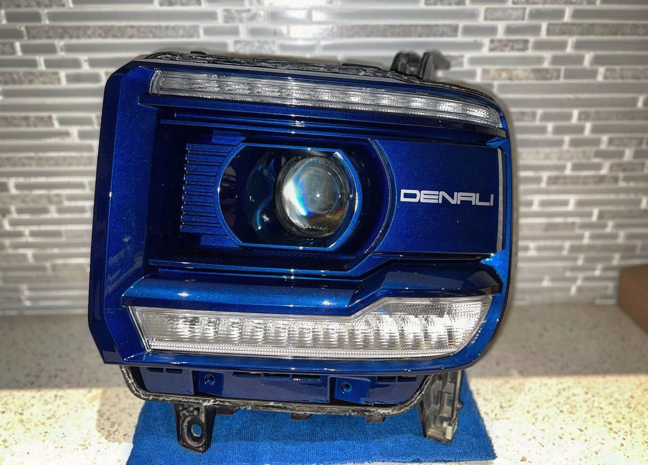 14-18 GMC Sierra OEM Style Headlights