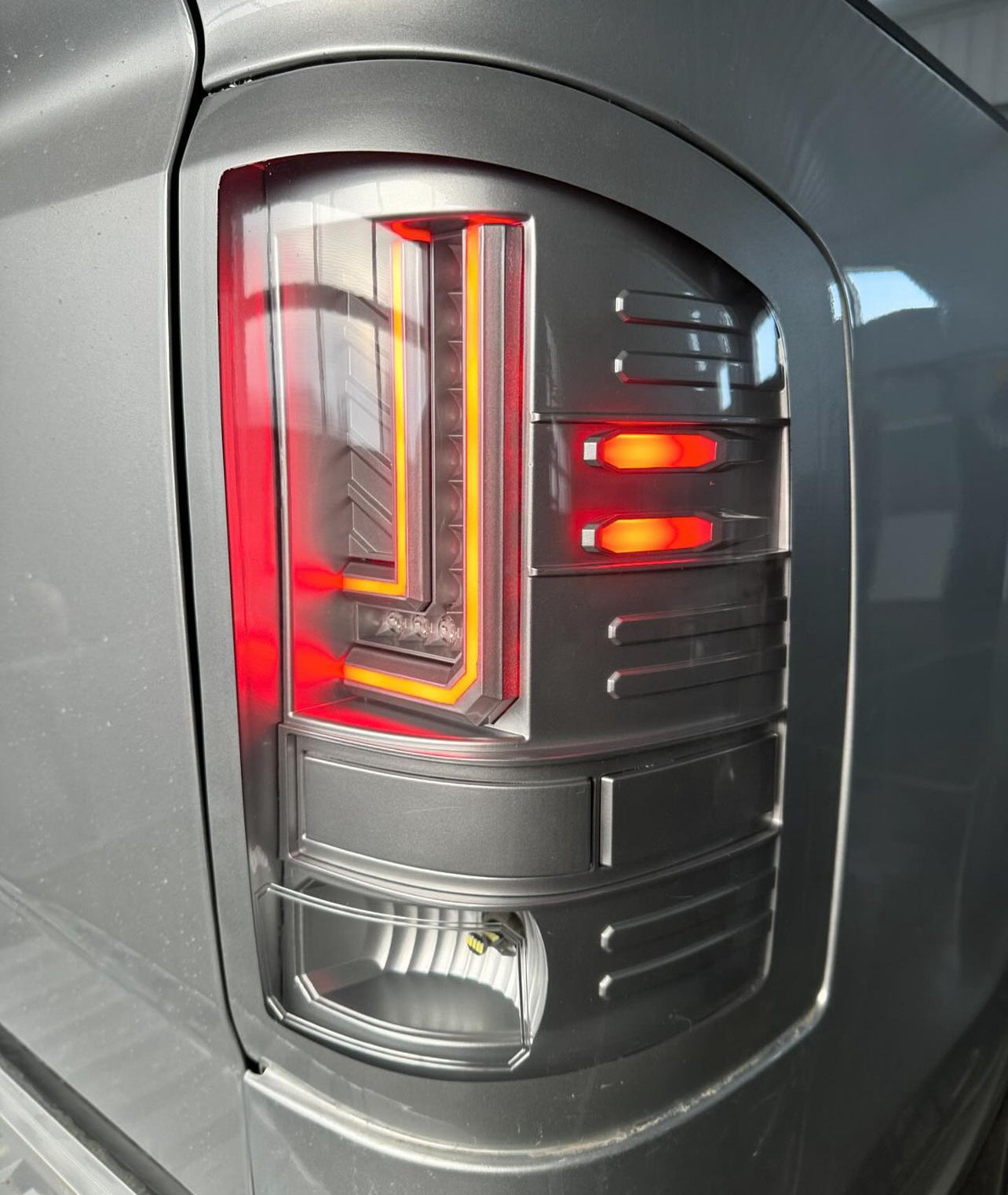 14-18 GMC Sierra L-Bar Led Tails