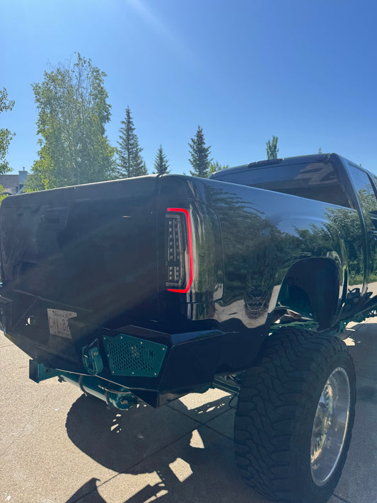 07-13 GMC Sierra Full size C-Bar Tail Lights