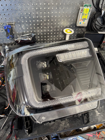 14-18 GMC Sierra Vland Led Projector Headlights